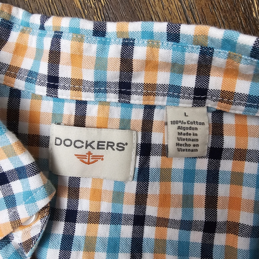 Dockers button down - Picture 2 of 4
